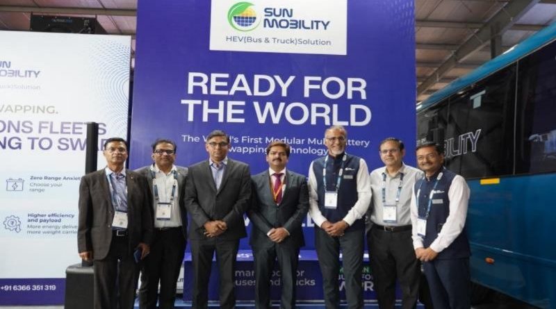 SUN Mobility showcases modular multi-battery swapping solution for Tata Starbus EV at Prawaas 5.0